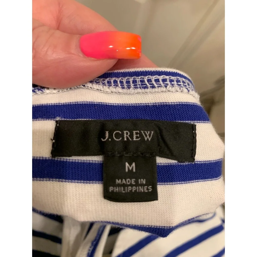 JCrew Blue and White Striped Knit Shirt Circle tie in the back Sz‎ M